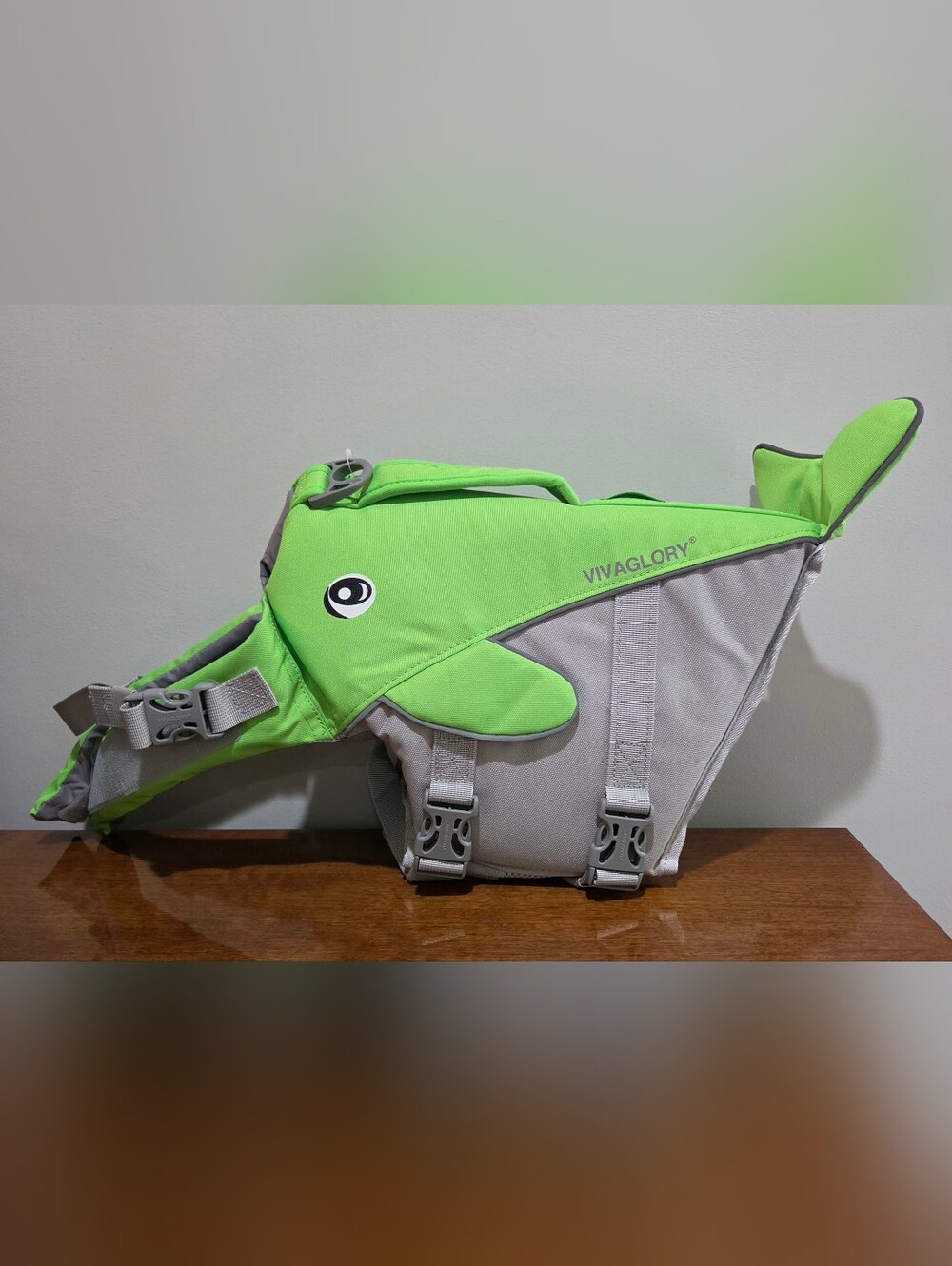 NWT Vivaglory Dog Life Jacket Medium Sports Style Whale Adjustable Life Vest